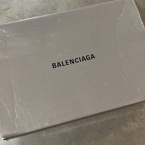 Balenaciaga heels - Picture 2 of 8